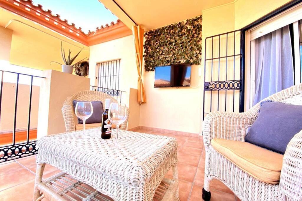 Apartamento Camaleon チピオナ エクステリア 写真